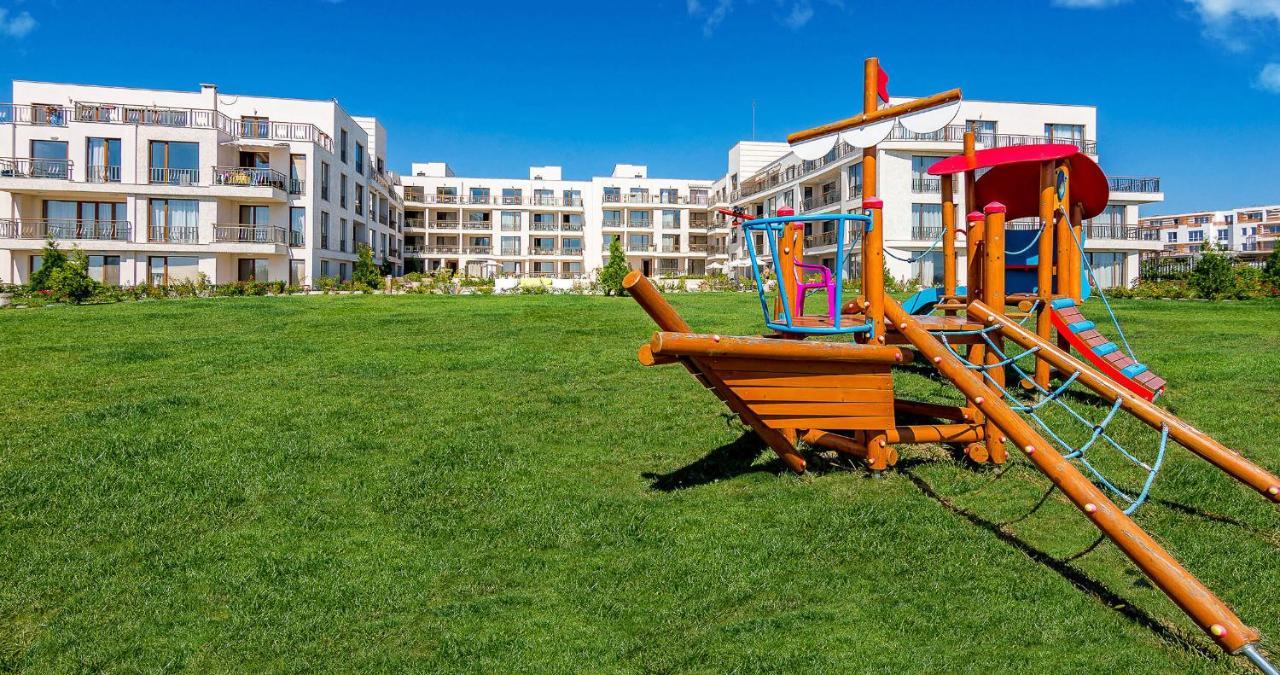 Sea Panorama Apartment - Diamond Beach Sarafovo Burgas Stad Buitenkant foto