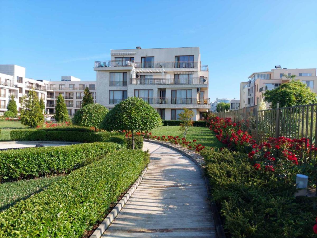 Sea Panorama Apartment - Diamond Beach Sarafovo Burgas Stad Buitenkant foto