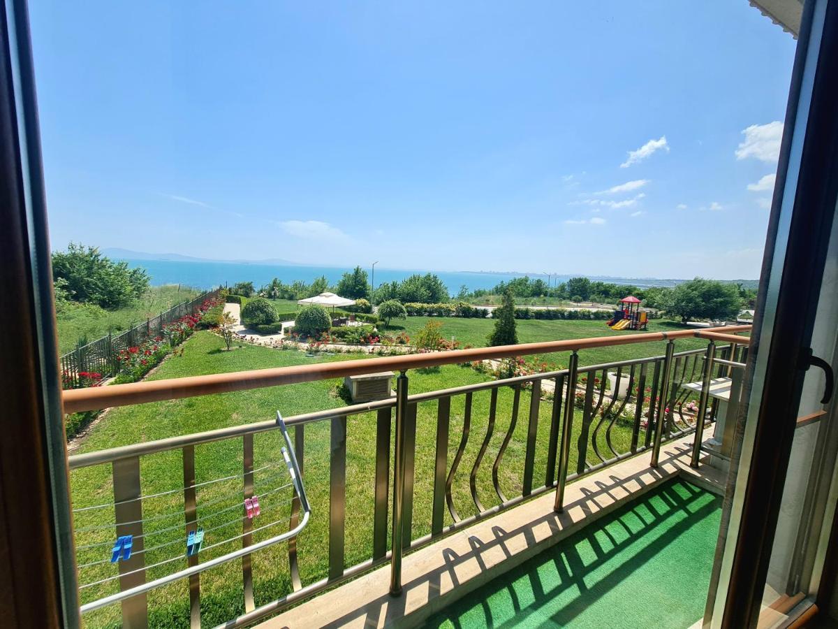 Sea Panorama Apartment - Diamond Beach Sarafovo Burgas Stad Buitenkant foto